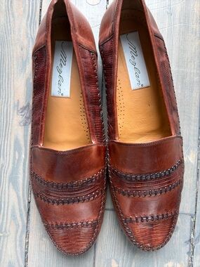 Mezlan Men's Chestnut Brown Leather Slip-On Loafers